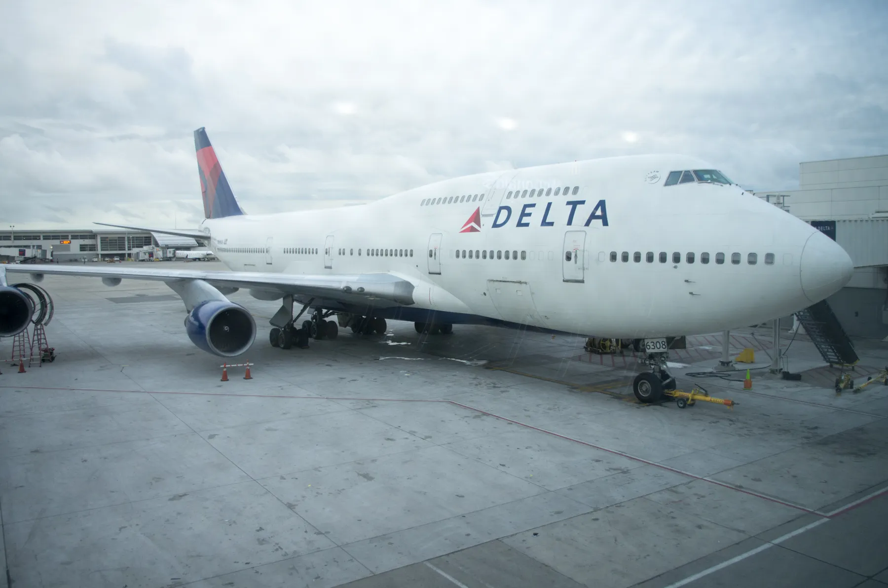 A Delta engineer died while stuck in the engine in 2023.