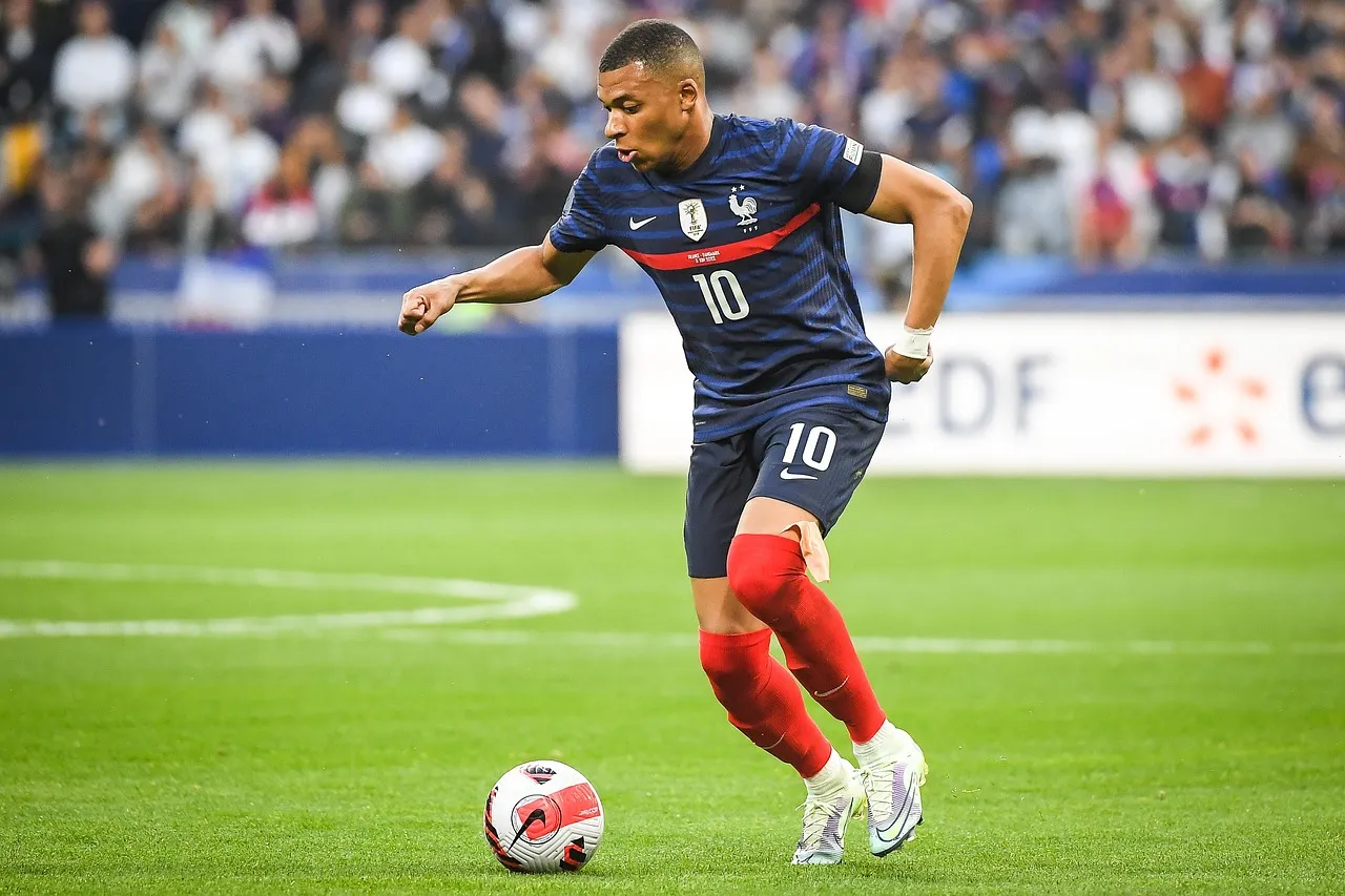 Kylian Mbappe playing against Greece 2023