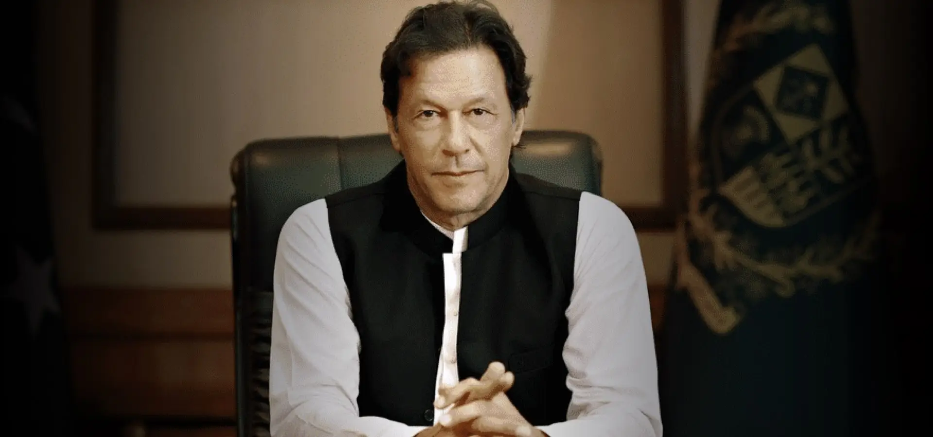‎Former Pakistan PM Imran Khan Given Three-Year Jail in Corruption Trial