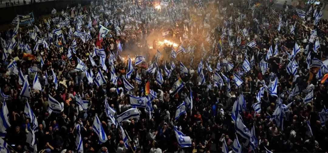 ‎Mass Protests Erupt in Israel as Controversial Judicial Overhaul Strains Democracy.‎001_1080p